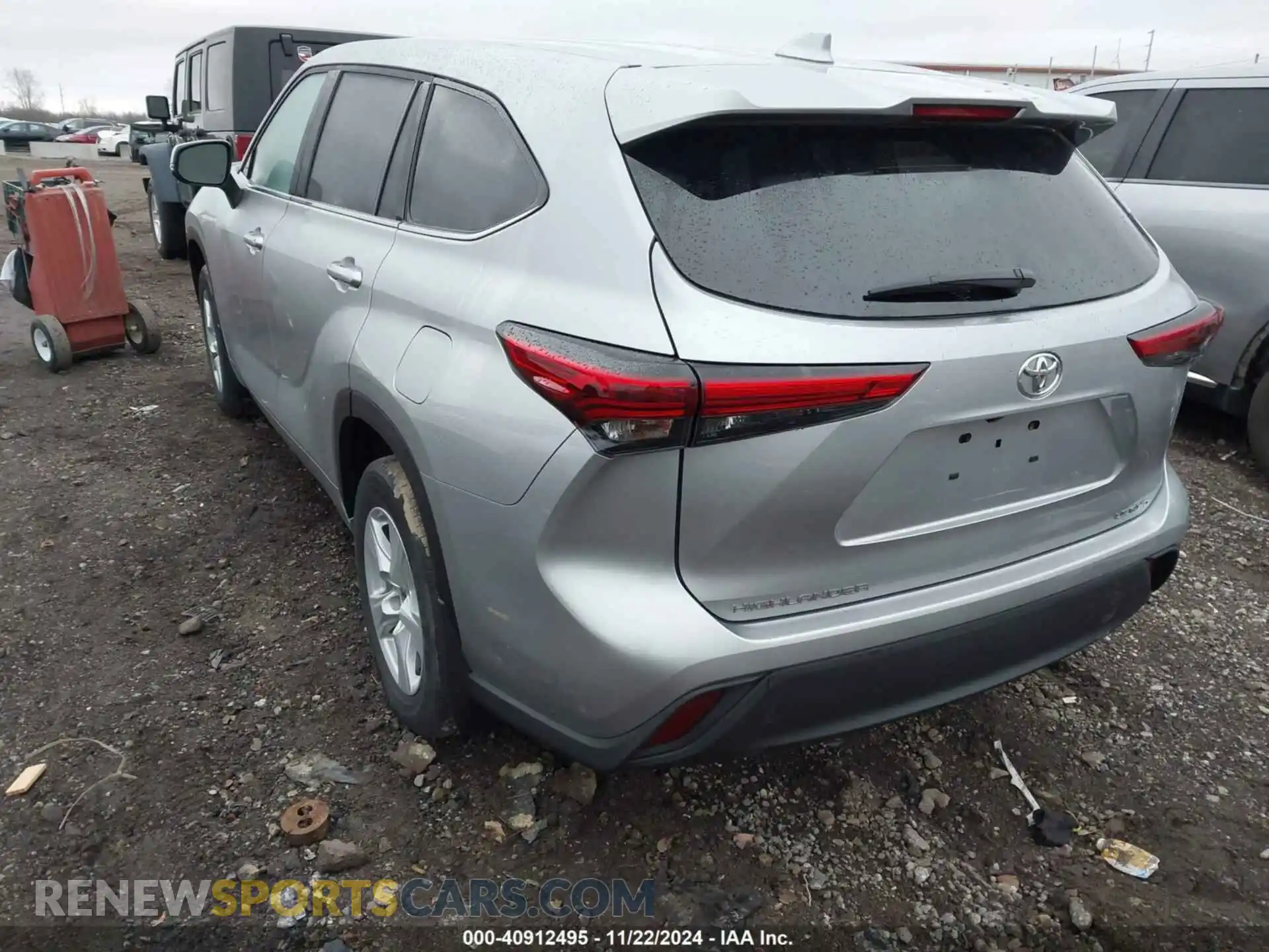 3 Photograph of a damaged car 5TDBZRBH0MS102634 TOYOTA HIGHLANDER 2021