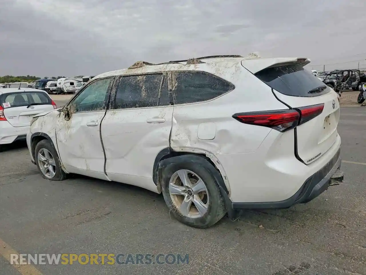 2 Photograph of a damaged car 5TDBZRBH0MS116470 TOYOTA HIGHLANDER 2021