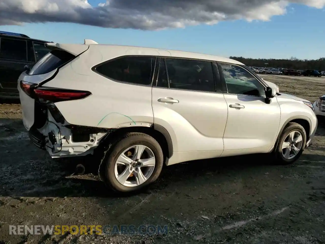 3 Photograph of a damaged car 5TDBZRBH1MS126988 TOYOTA HIGHLANDER 2021