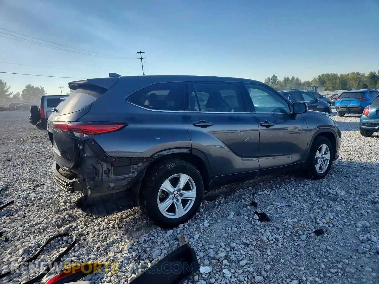 3 fotografías del automóvil dañado 5TDBZRBH2MS059060 TOYOTA HIGHLANDER 2021