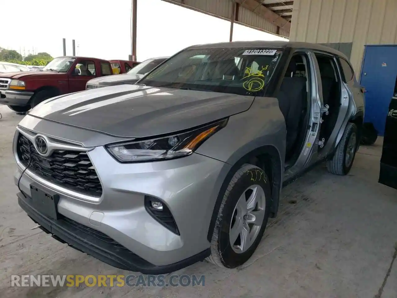2 Photograph of a damaged car 5TDBZRBH2MS076182 TOYOTA HIGHLANDER 2021