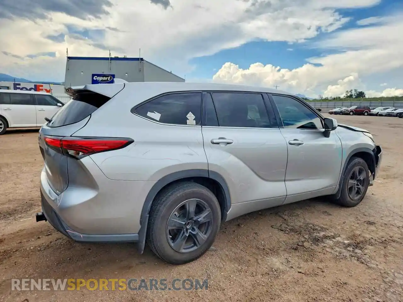 3 fotografías del automóvil dañado 5TDBZRBH2MS120407 TOYOTA HIGHLANDER 2021