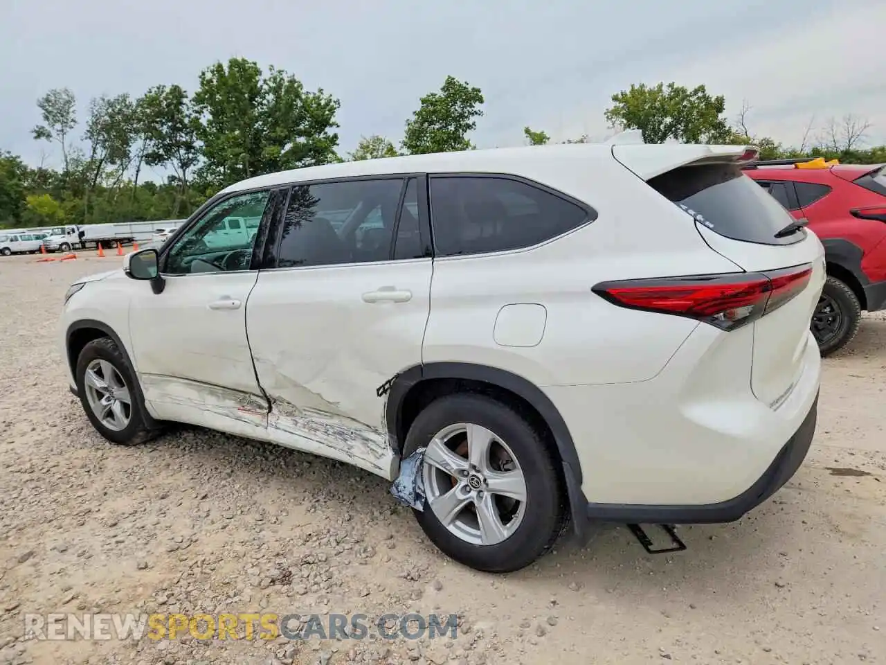 2 fotografías del automóvil dañado 5TDBZRBH2MS536277 TOYOTA HIGHLANDER 2021