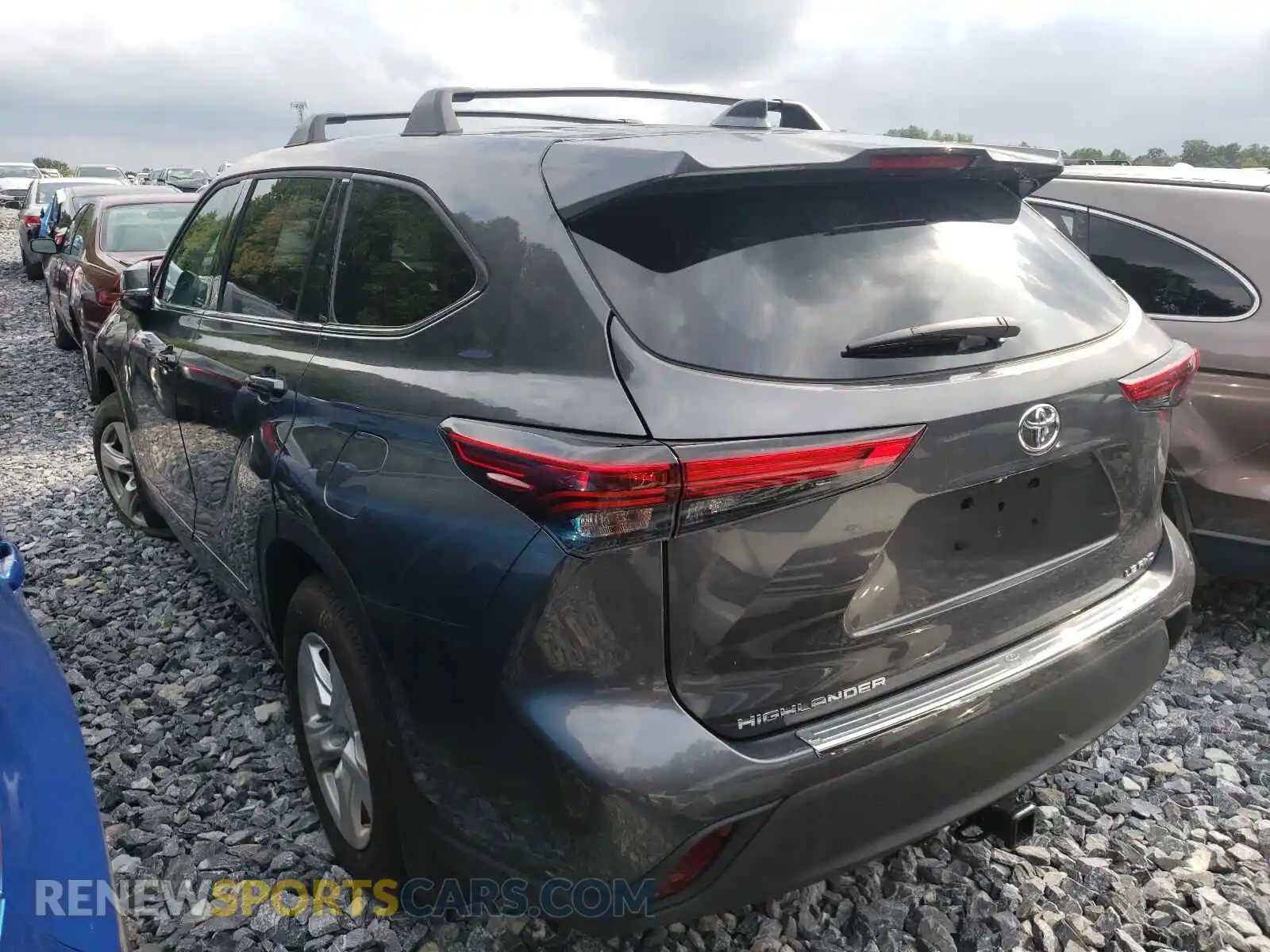 3 Photograph of a damaged car 5TDBZRBH3MS129942 TOYOTA HIGHLANDER 2021