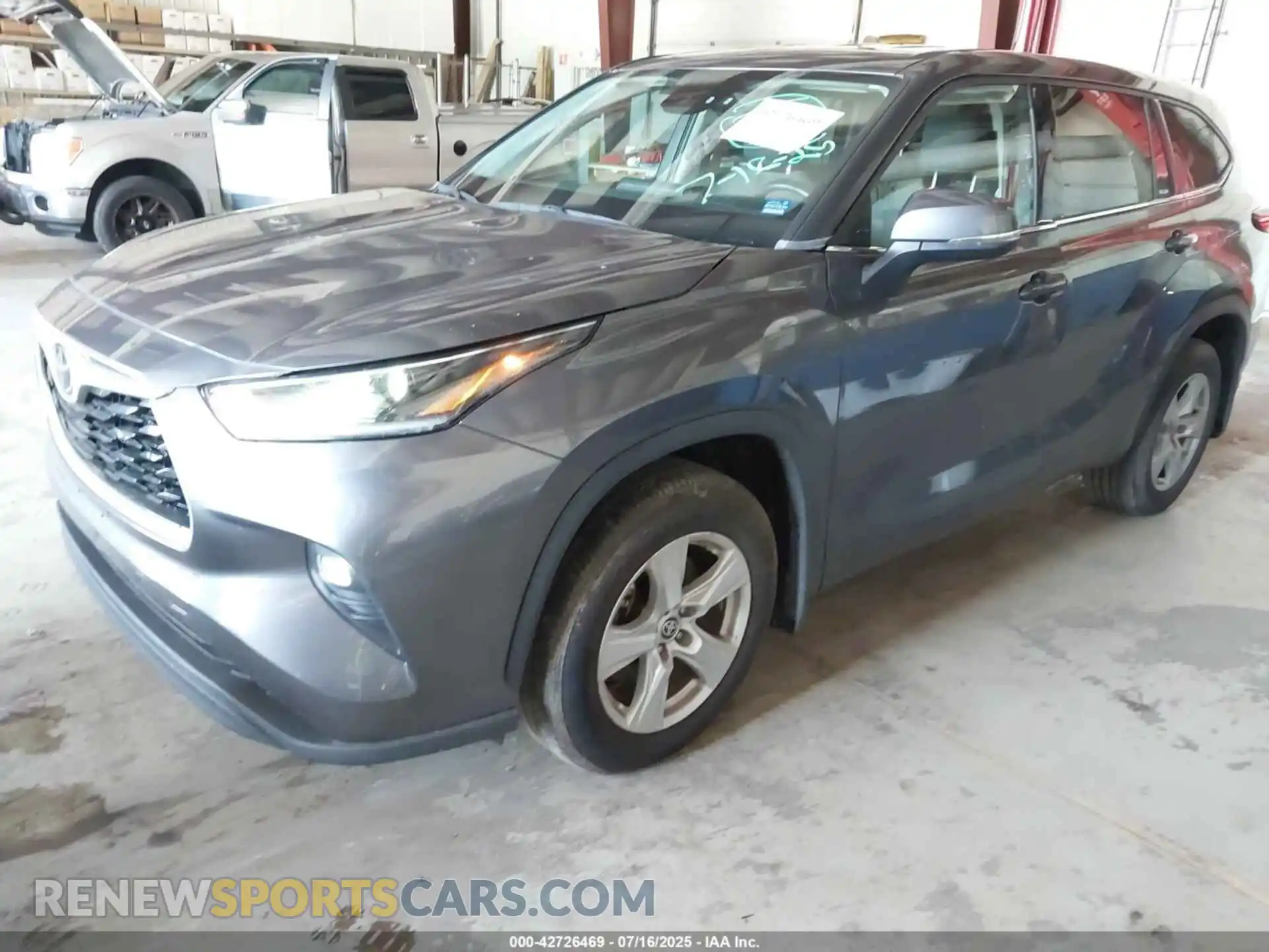 2 Photograph of a damaged car 5TDBZRBH4MS123650 TOYOTA HIGHLANDER 2021