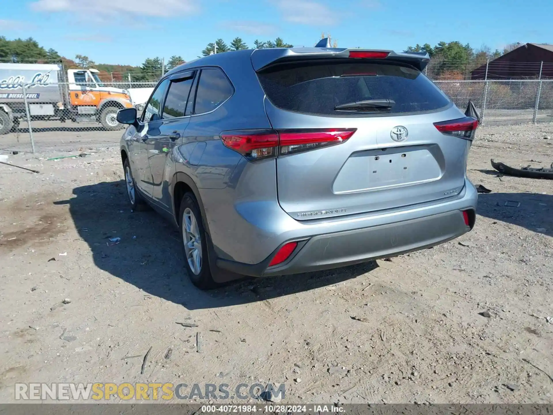 3 fotografías del automóvil dañado 5TDBZRBH5MS058114 TOYOTA HIGHLANDER 2021
