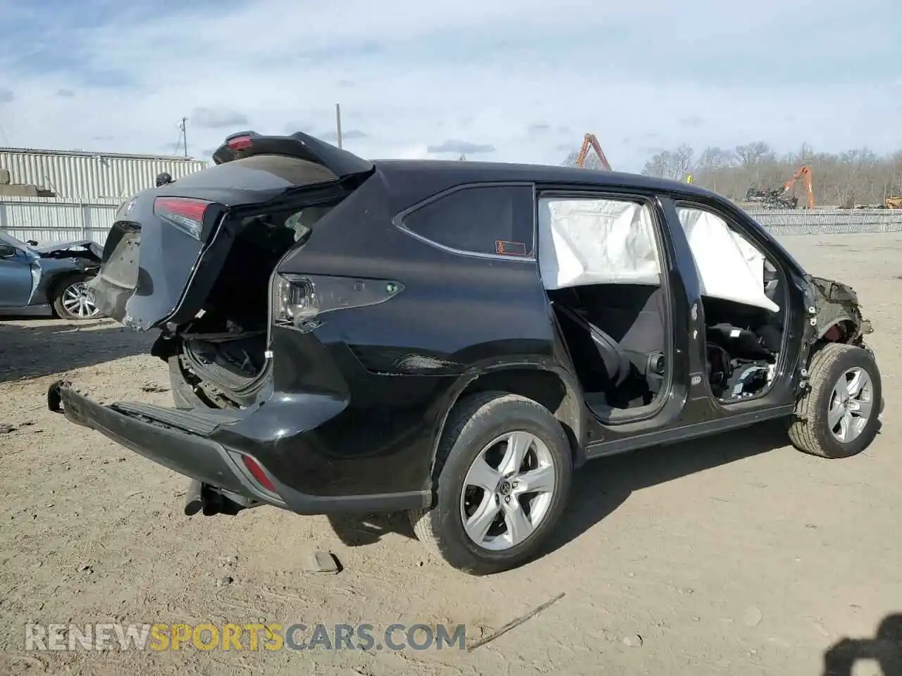3 Photograph of a damaged car 5TDBZRBH5MS552280 TOYOTA HIGHLANDER 2021