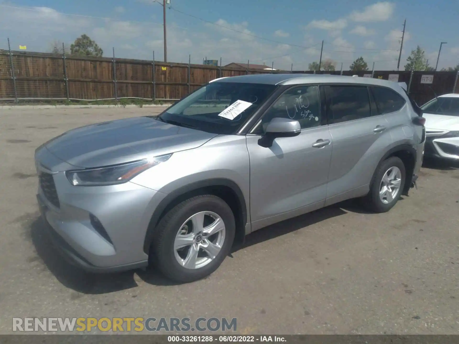 2 Photograph of a damaged car 5TDBZRBH6MS120345 TOYOTA HIGHLANDER 2021