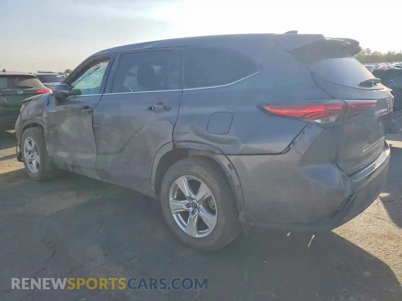 2 Photograph of a damaged car 5TDBZRBH7MS144699 TOYOTA HIGHLANDER 2021