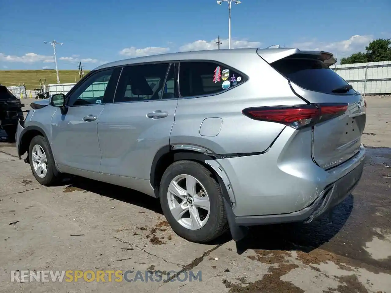 2 Photograph of a damaged car 5TDBZRBH7MS535433 TOYOTA HIGHLANDER 2021