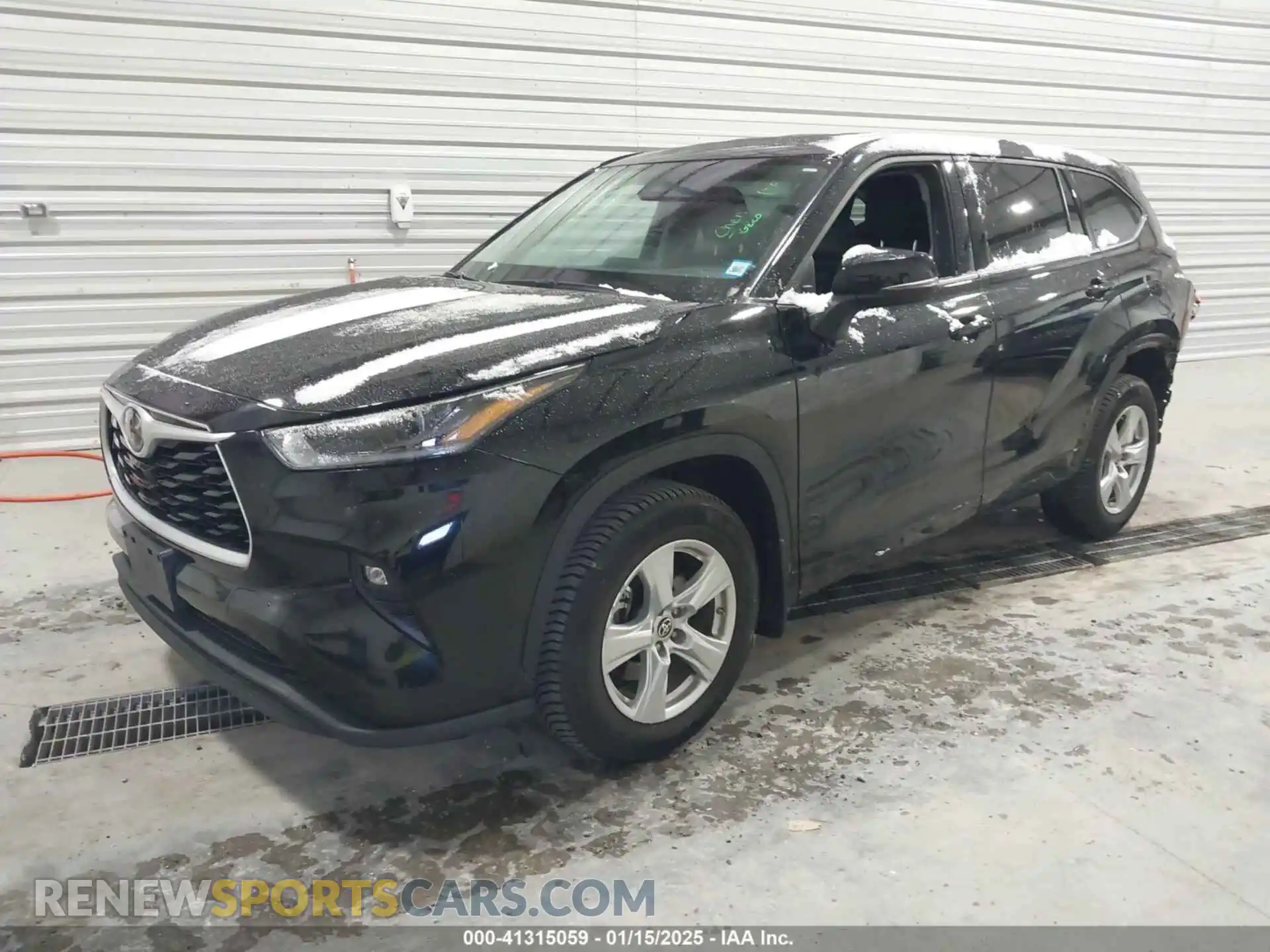 2 Photograph of a damaged car 5TDBZRBH9MS088412 TOYOTA HIGHLANDER 2021