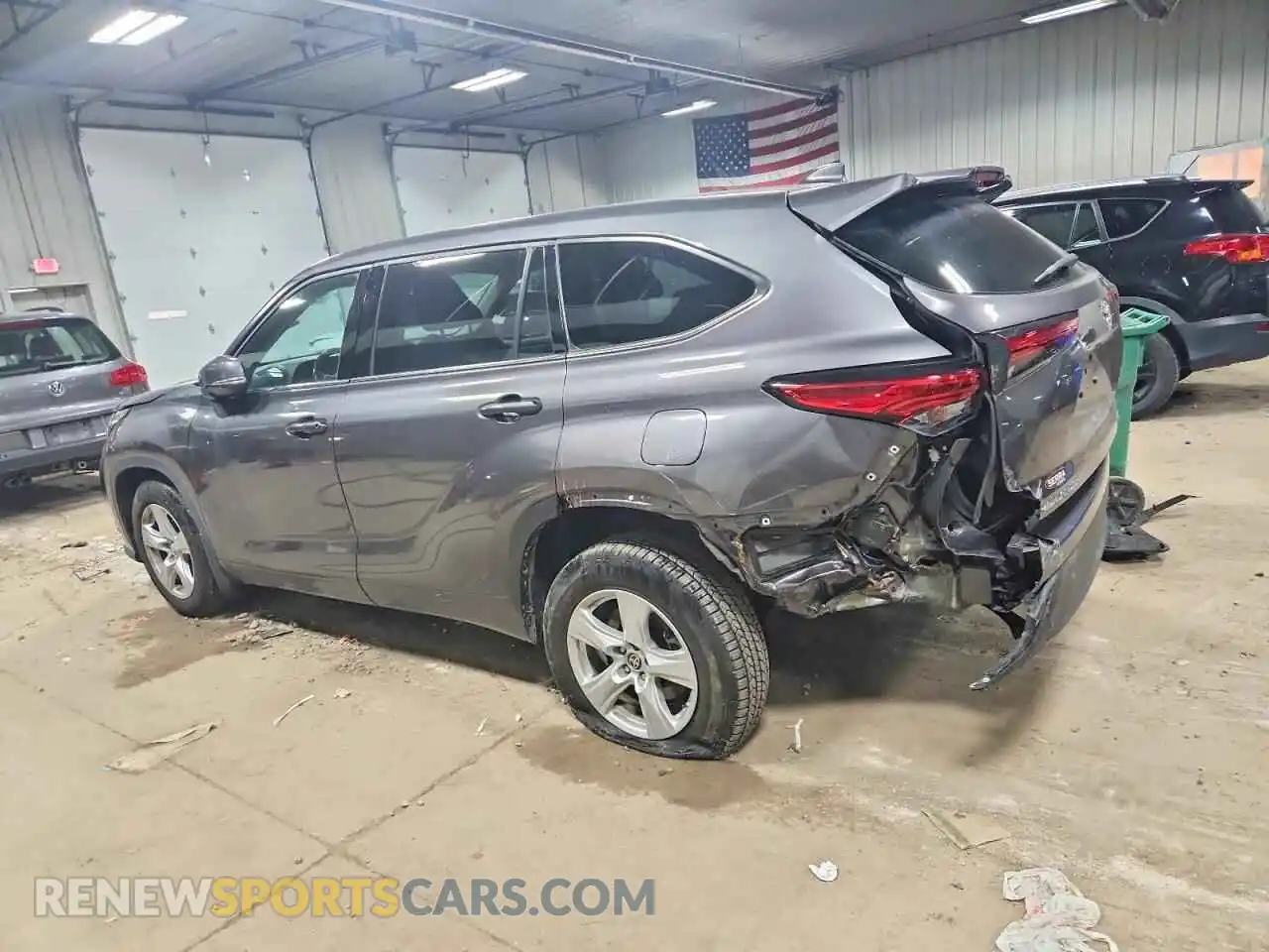 2 fotografías del automóvil dañado 5TDBZRBH9MS157213 TOYOTA HIGHLANDER 2021