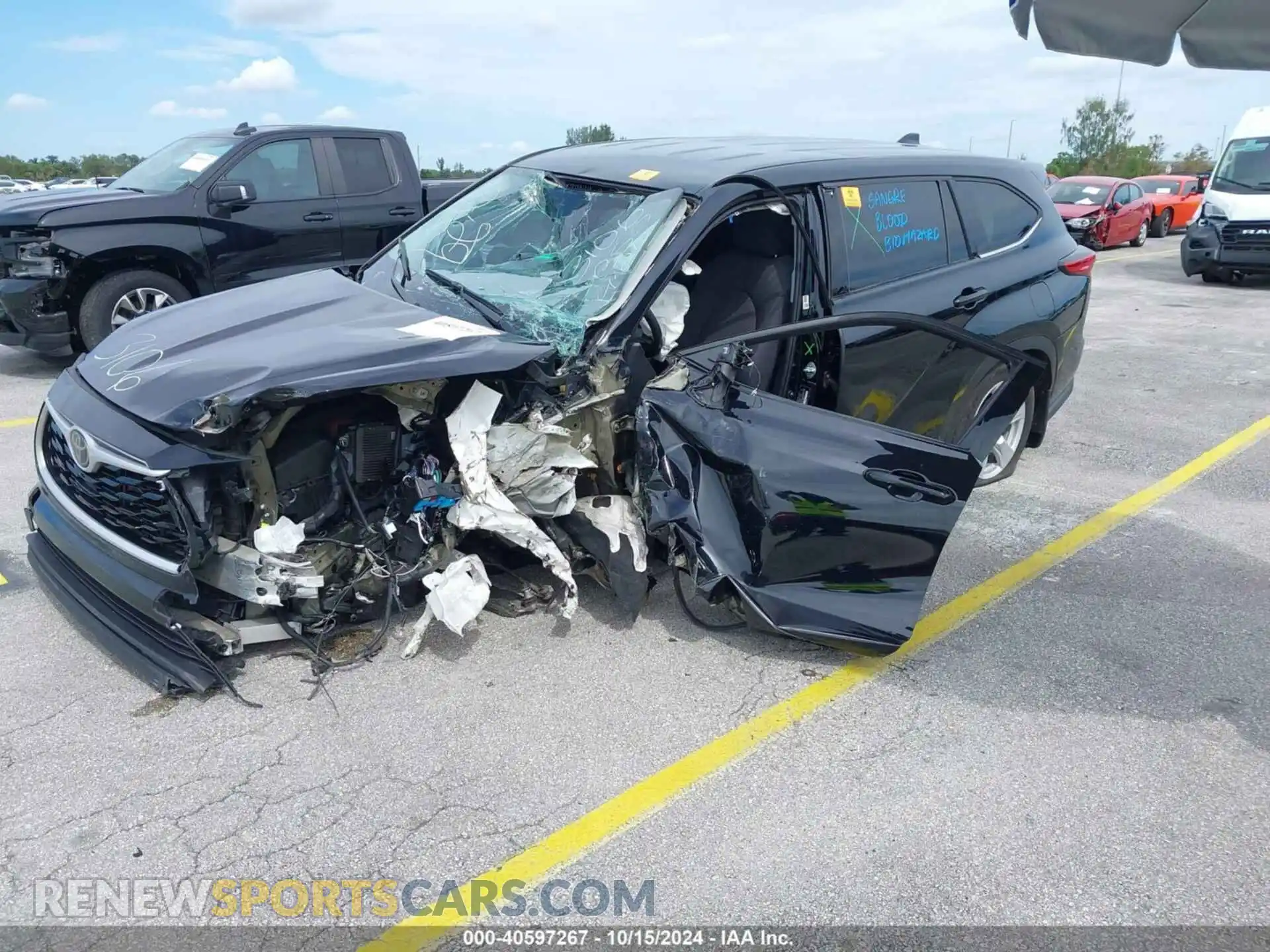 2 Photograph of a damaged car 5TDBZRBH9MS523106 TOYOTA HIGHLANDER 2021