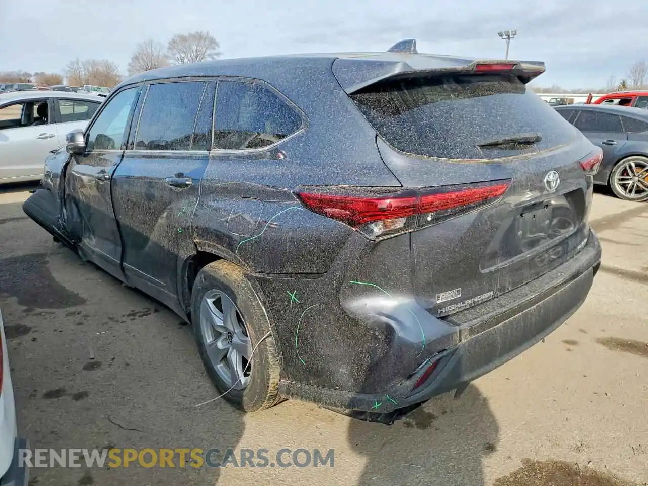 2 Photograph of a damaged car 5TDBZRBH9MS524904 TOYOTA HIGHLANDER 2021
