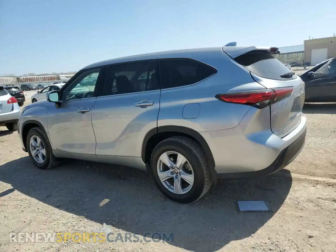 2 Photograph of a damaged car 5TDBZRBH9MS546739 TOYOTA HIGHLANDER 2021