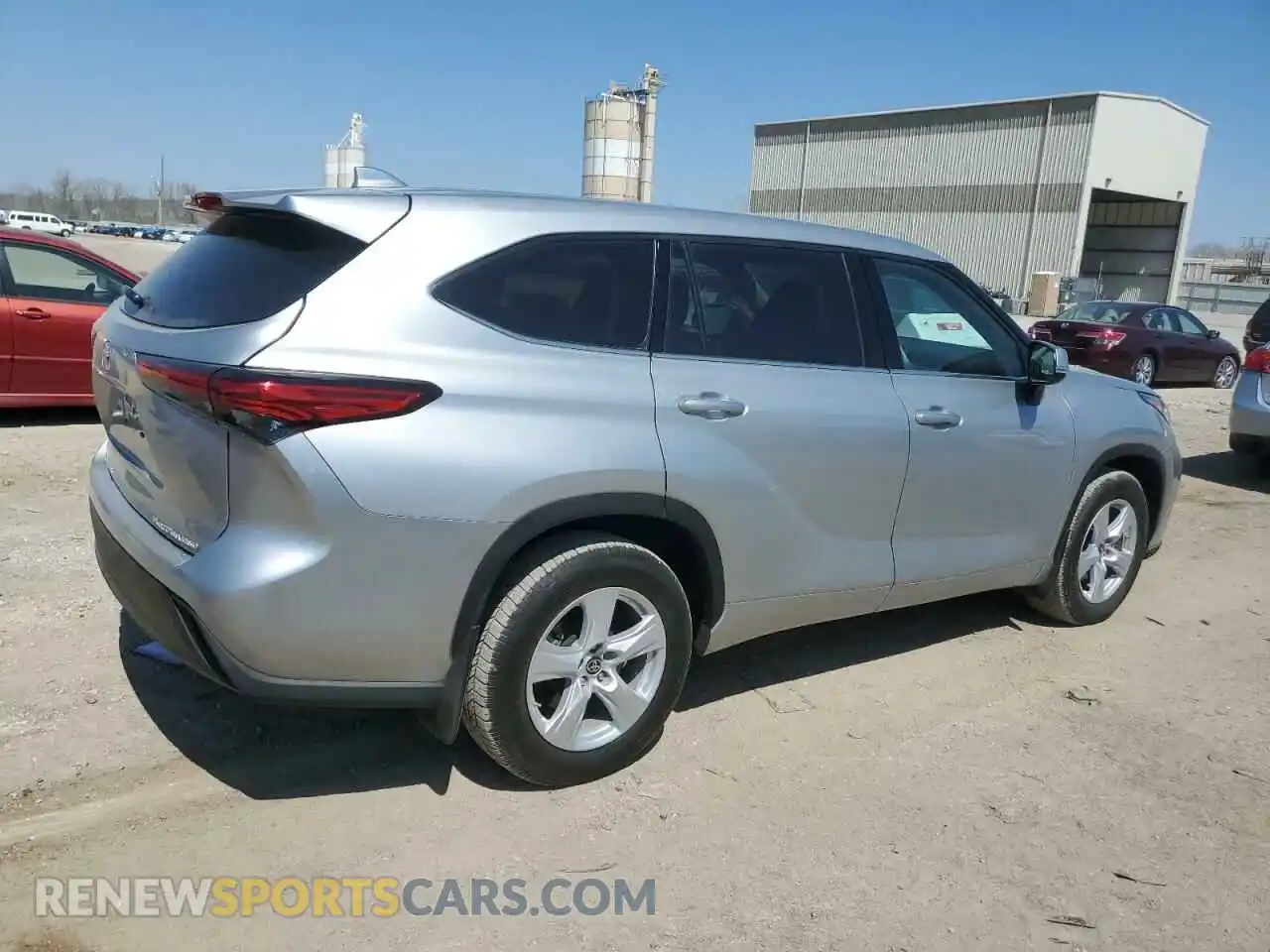 3 Photograph of a damaged car 5TDBZRBH9MS546739 TOYOTA HIGHLANDER 2021