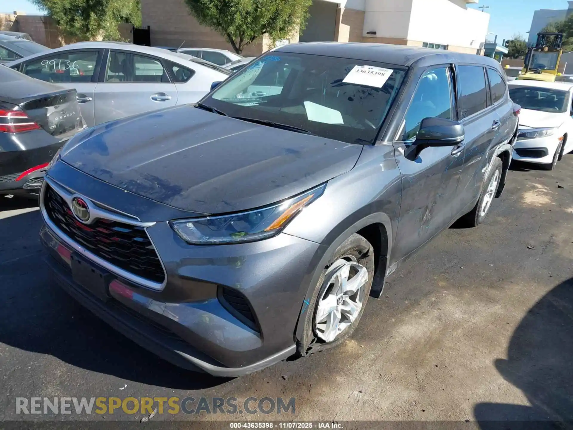 2 Photograph of a damaged car 5TDCZRAH0MS034616 TOYOTA HIGHLANDER 2021
