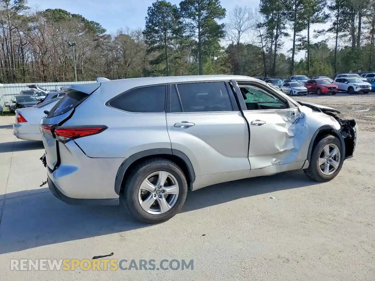 3 fotografías del automóvil dañado 5TDCZRAH0MS080284 TOYOTA HIGHLANDER 2021