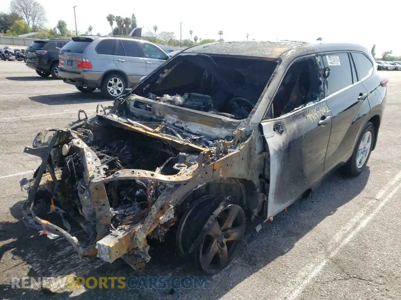 2 Фотография поврежденного автомобиля 5TDCZRAH0MS082570 TOYOTA HIGHLANDER 2021