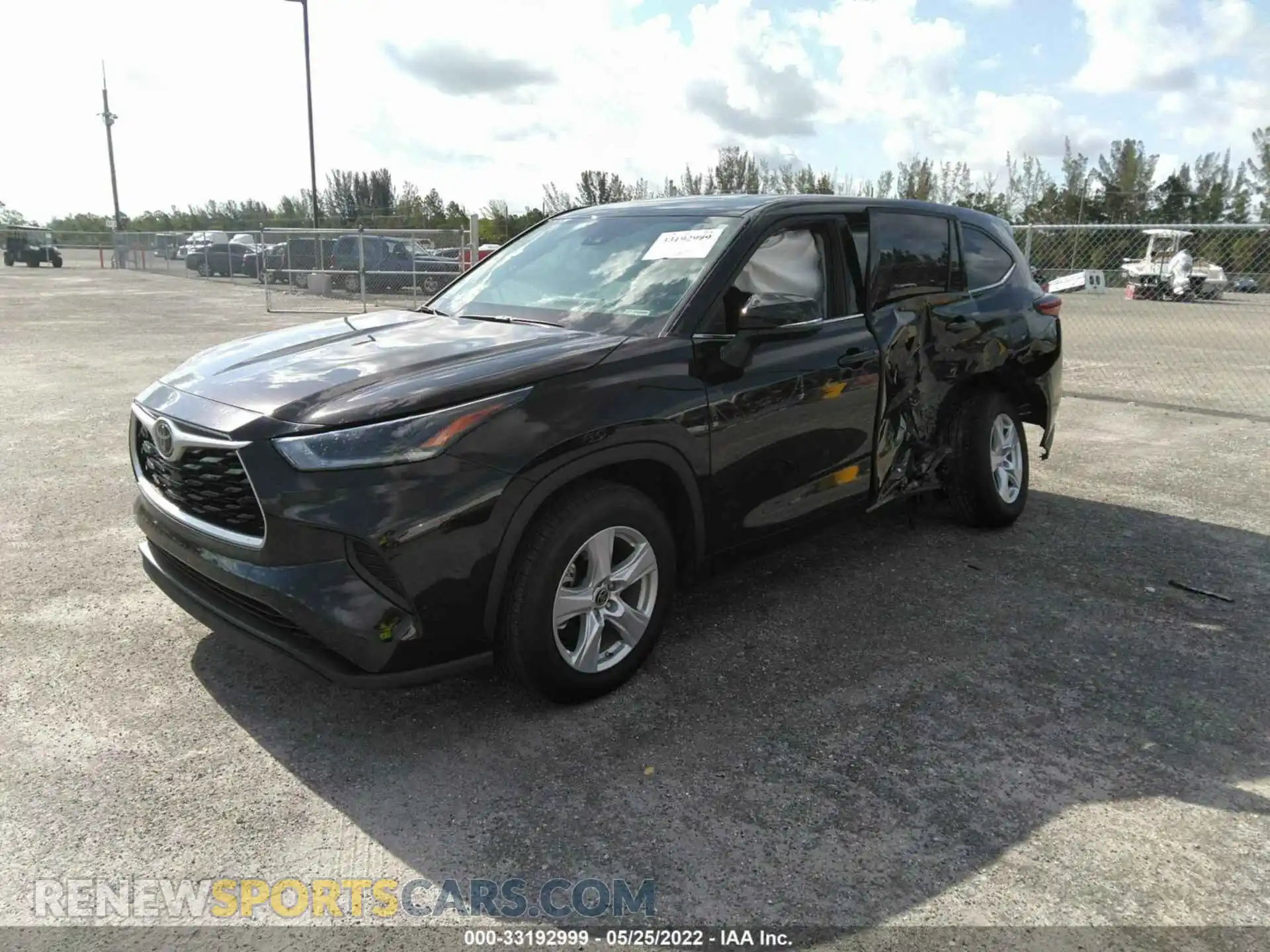 2 Photograph of a damaged car 5TDCZRAH1MS089821 TOYOTA HIGHLANDER 2021