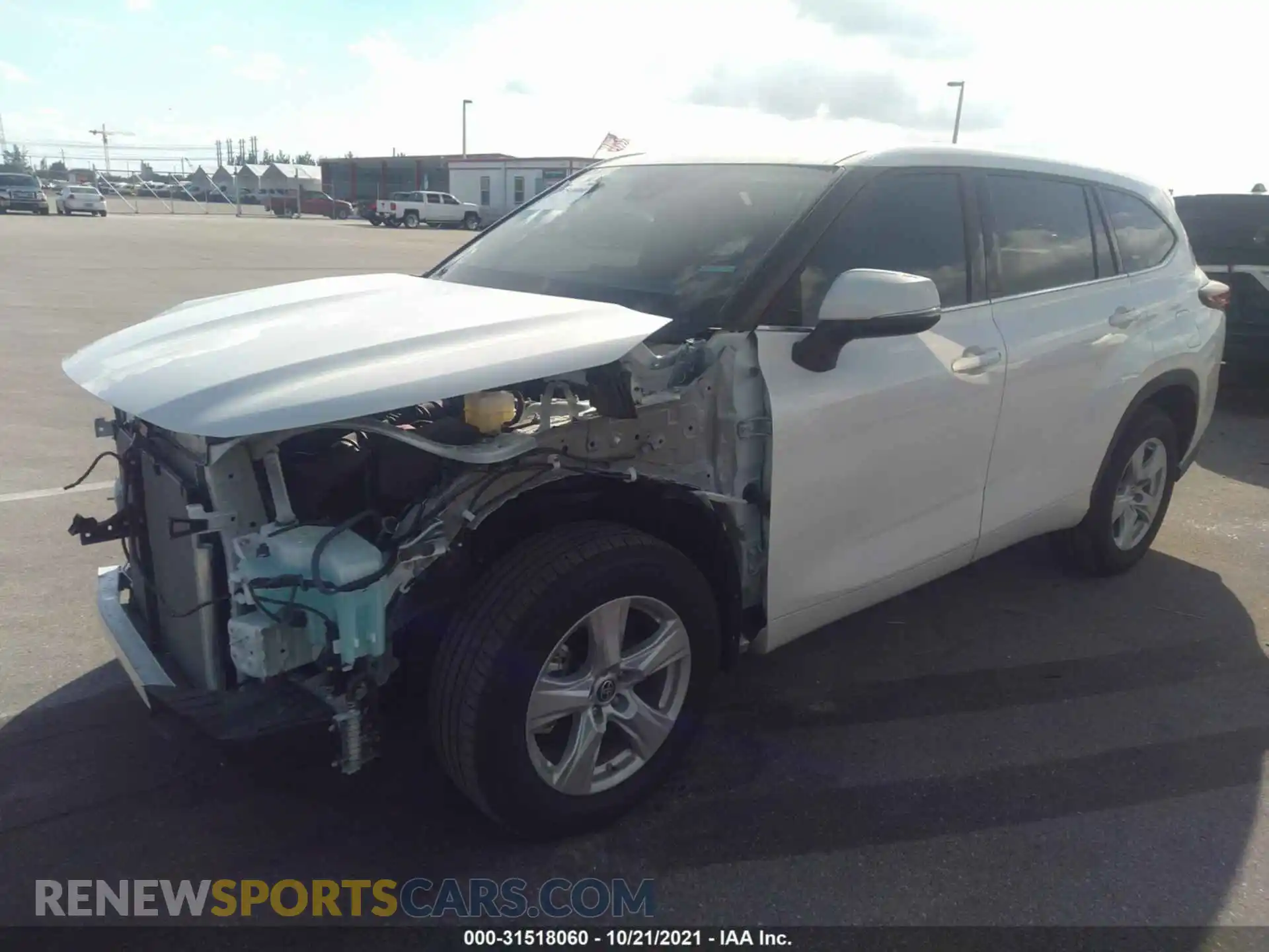 2 Photograph of a damaged car 5TDCZRAH1MS531366 TOYOTA HIGHLANDER 2021
