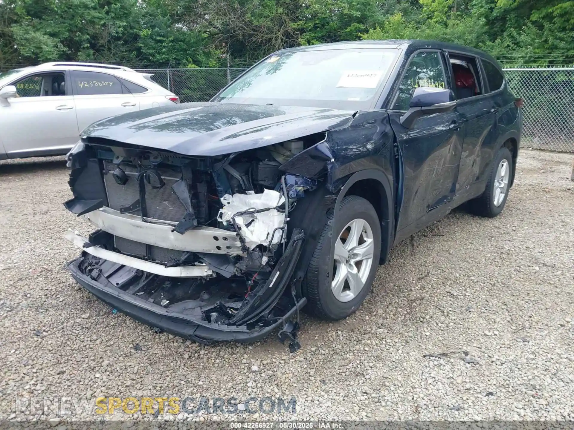 2 Photograph of a damaged car 5TDCZRAH1MS536647 TOYOTA HIGHLANDER 2021