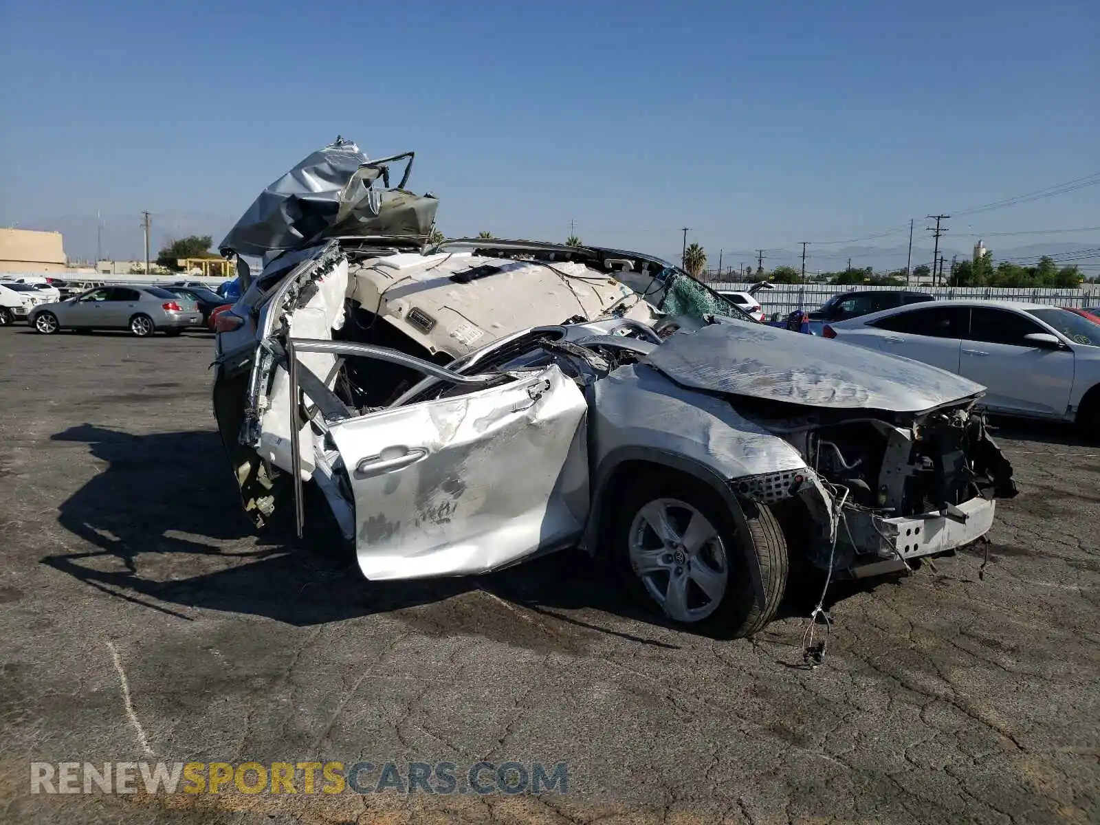 1 Photograph of a damaged car 5TDCZRAH2MS517007 TOYOTA HIGHLANDER 2021