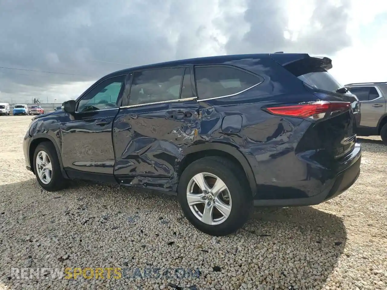 2 Photograph of a damaged car 5TDCZRAH3MS033394 TOYOTA HIGHLANDER 2021