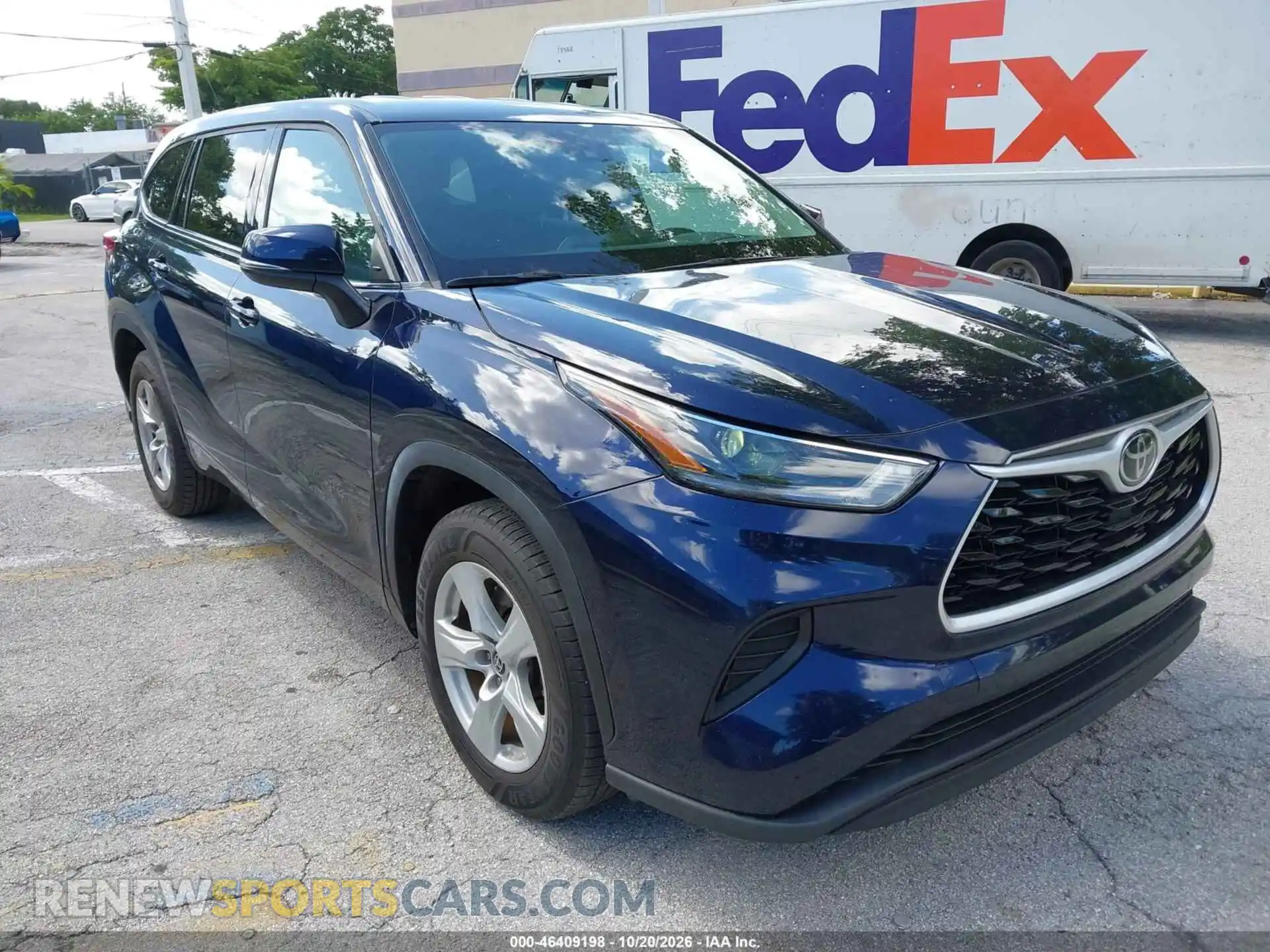 1 Photograph of a damaged car 5TDCZRAH5MS519978 TOYOTA HIGHLANDER 2021