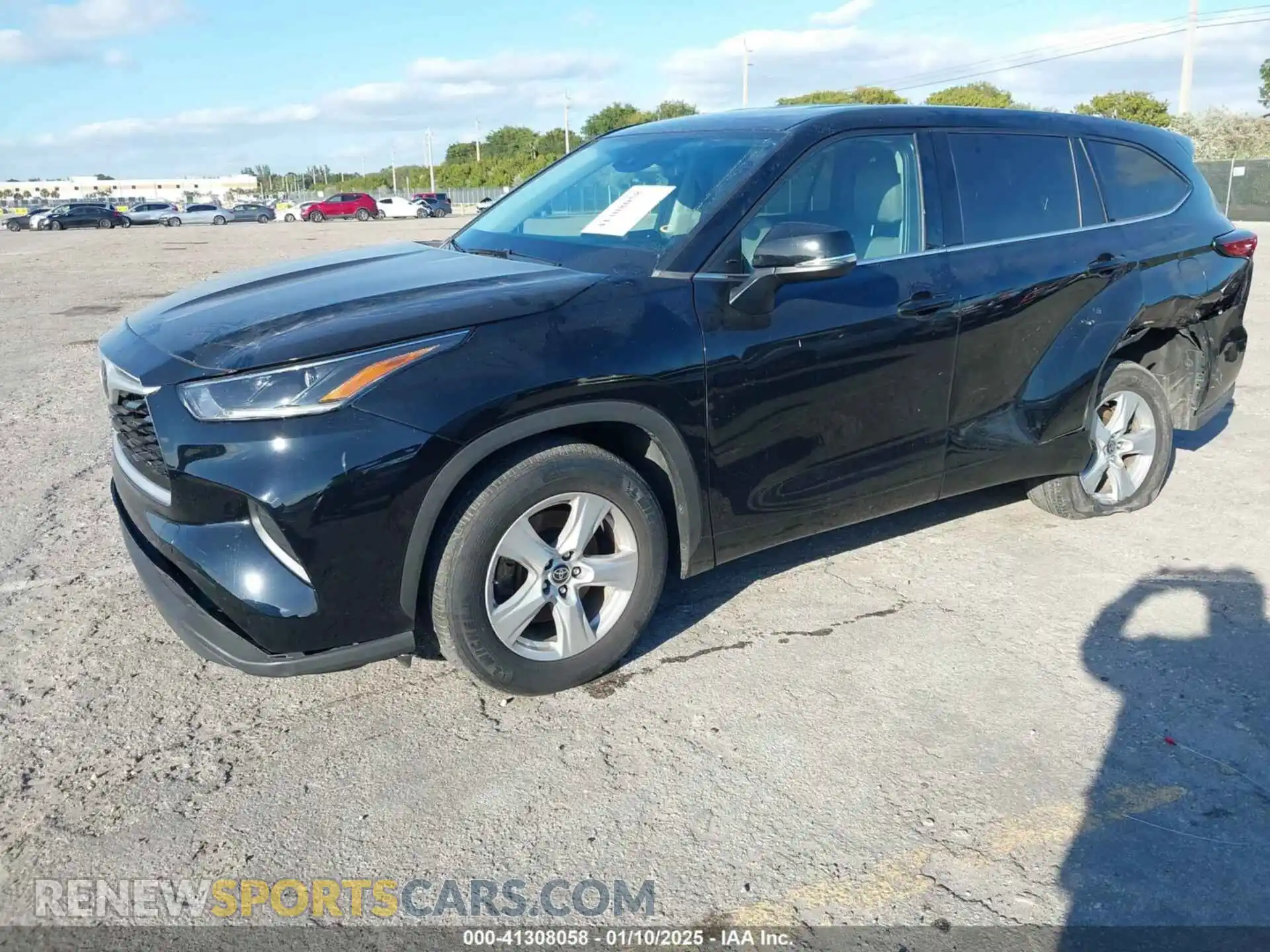 2 Photograph of a damaged car 5TDCZRAH5MS530544 TOYOTA HIGHLANDER 2021