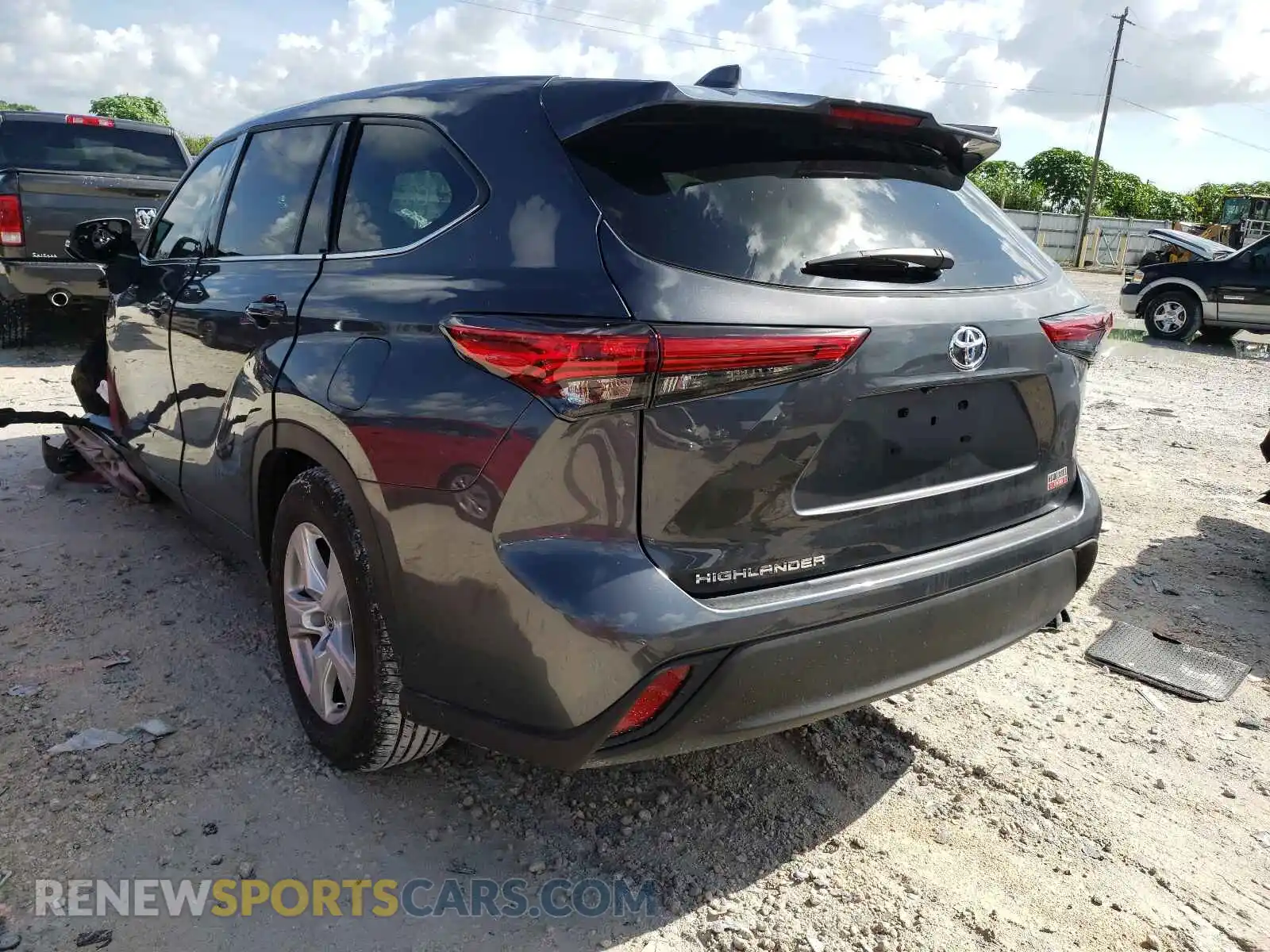 3 fotografías del automóvil dañado 5TDCZRAHXMS035241 TOYOTA HIGHLANDER 2021