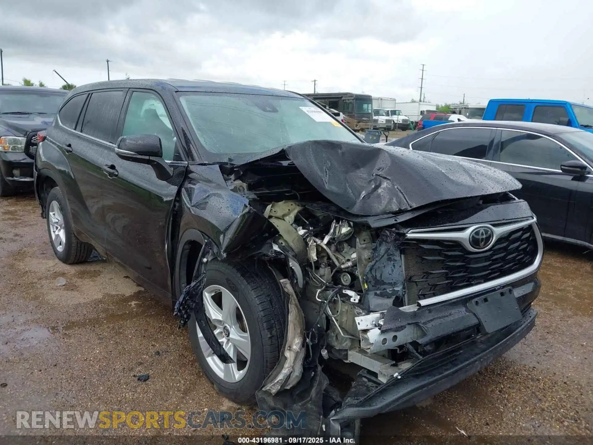 1 Photograph of a damaged car 5TDCZRAHXMS063492 TOYOTA HIGHLANDER 2021