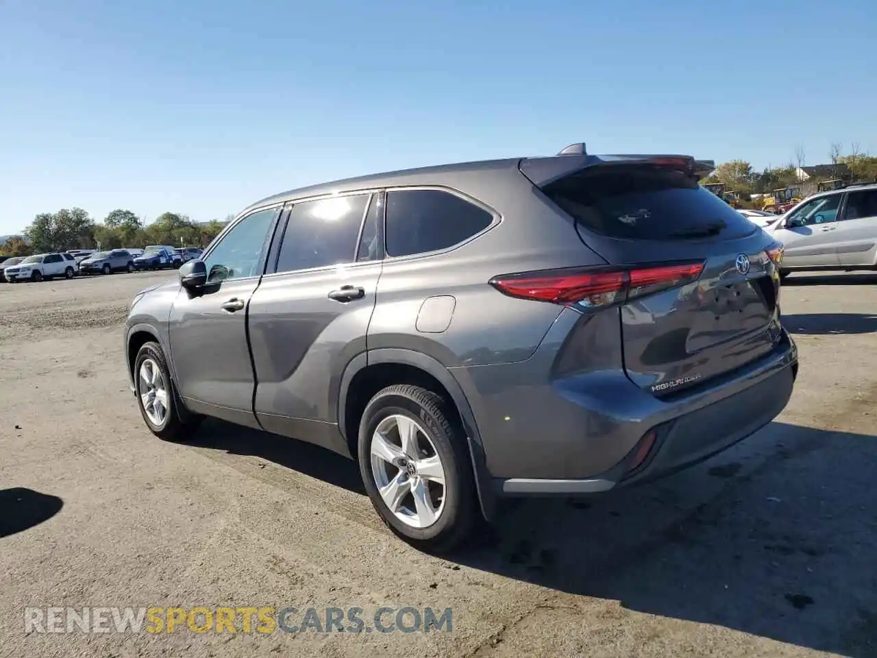 2 Photograph of a damaged car 5TDCZRBH1MS141124 TOYOTA HIGHLANDER 2021