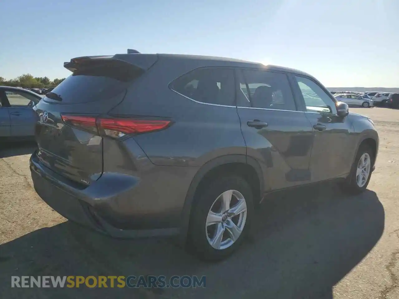 3 Photograph of a damaged car 5TDCZRBH1MS141124 TOYOTA HIGHLANDER 2021