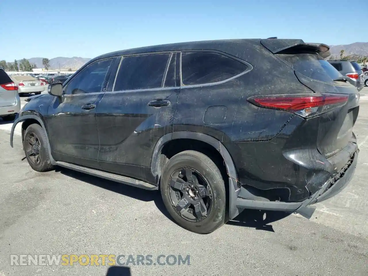 2 Photograph of a damaged car 5TDCZRBH2MS070161 TOYOTA HIGHLANDER 2021