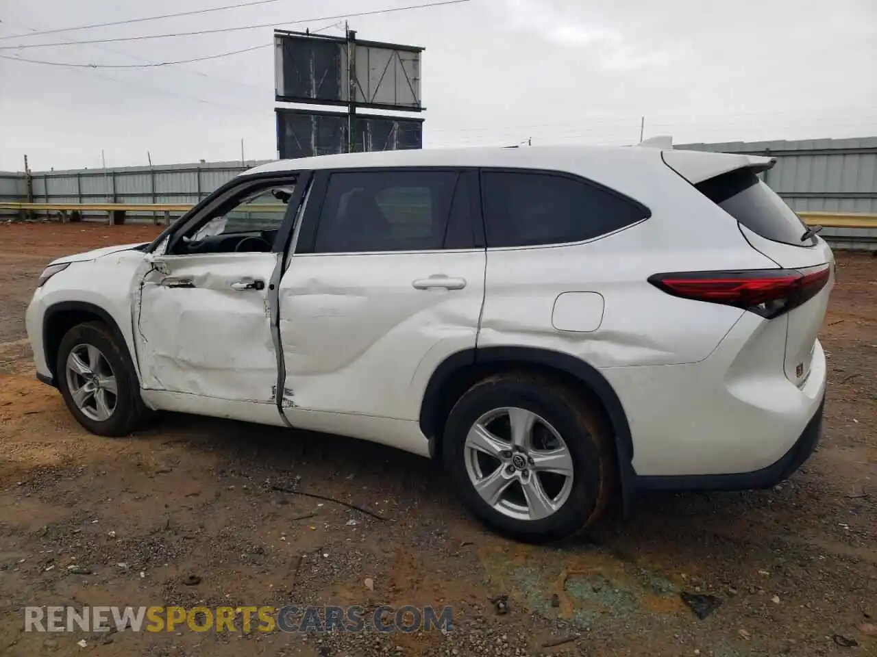 2 Photograph of a damaged car 5TDCZRBH4MS139920 TOYOTA HIGHLANDER 2021