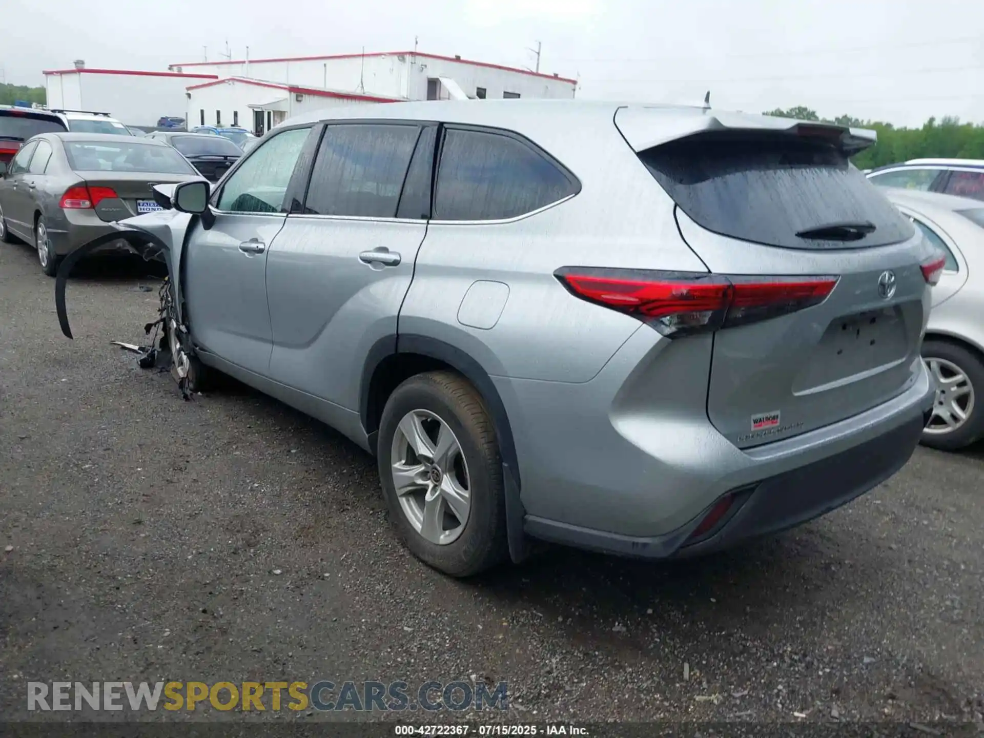 3 Photograph of a damaged car 5TDCZRBH5MS559105 TOYOTA HIGHLANDER 2021