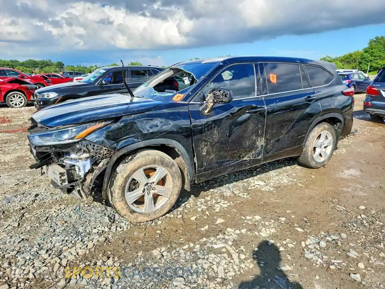 1 Фотография поврежденного автомобиля 5TDCZRBH8MS135420 TOYOTA HIGHLANDER 2021