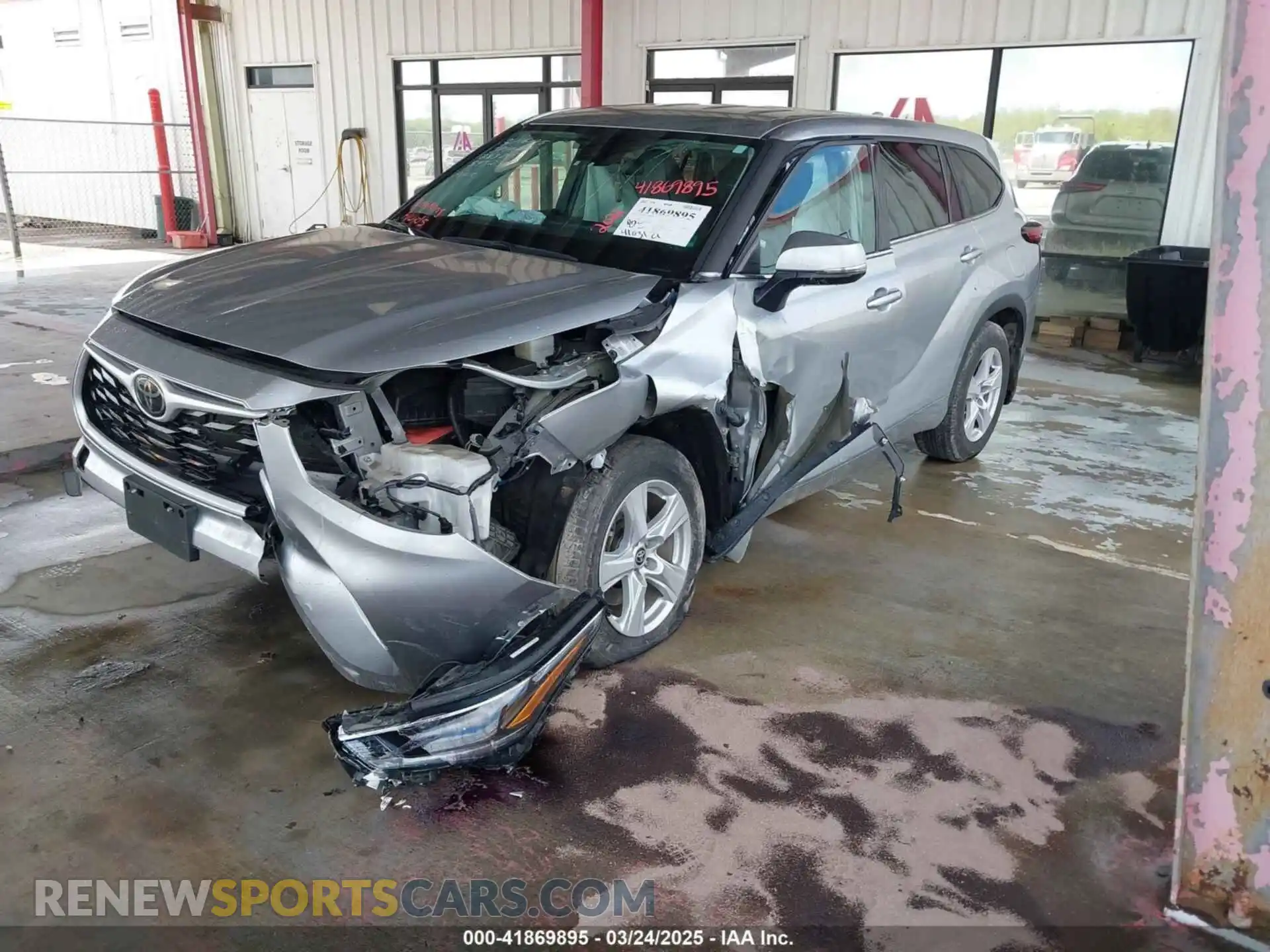 2 fotografías del automóvil dañado 5TDCZRBH9MS543232 TOYOTA HIGHLANDER 2021