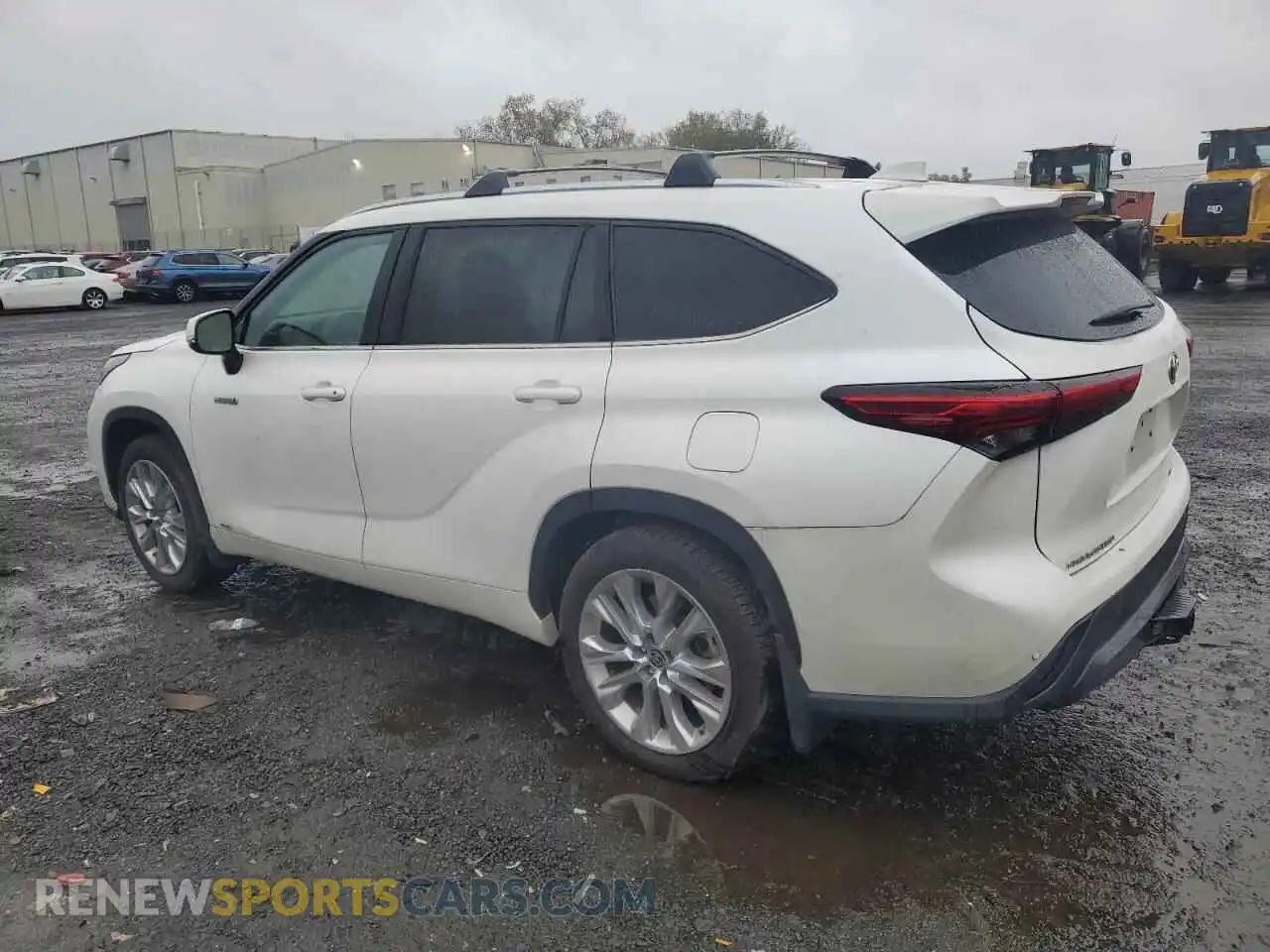 2 Photograph of a damaged car 5TDDBRCH1MS052130 TOYOTA HIGHLANDER 2021