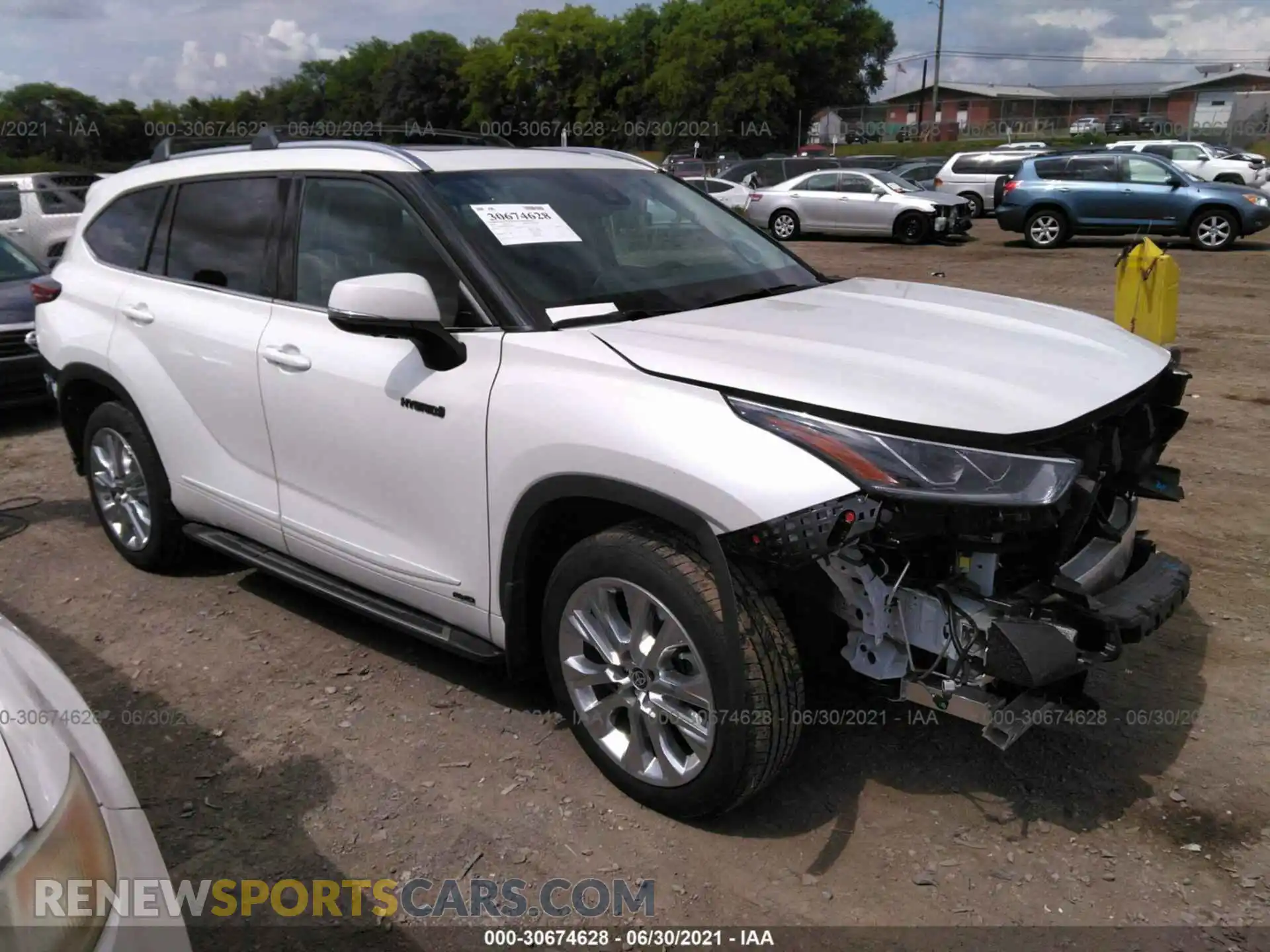 1 Photograph of a damaged car 5TDDBRCH6MS025618 TOYOTA HIGHLANDER 2021
