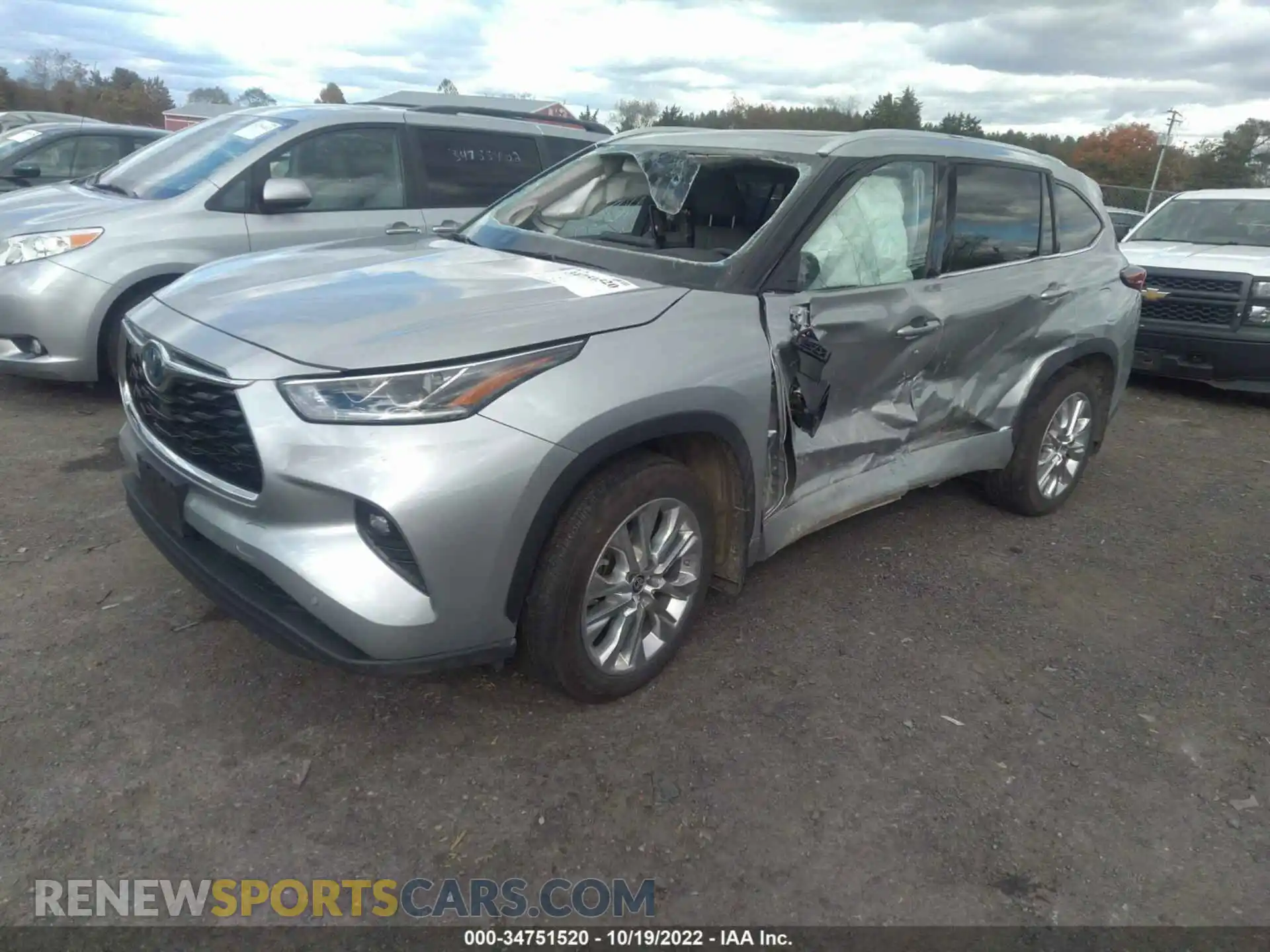 2 Photograph of a damaged car 5TDDBRCH6MS523852 TOYOTA HIGHLANDER 2021