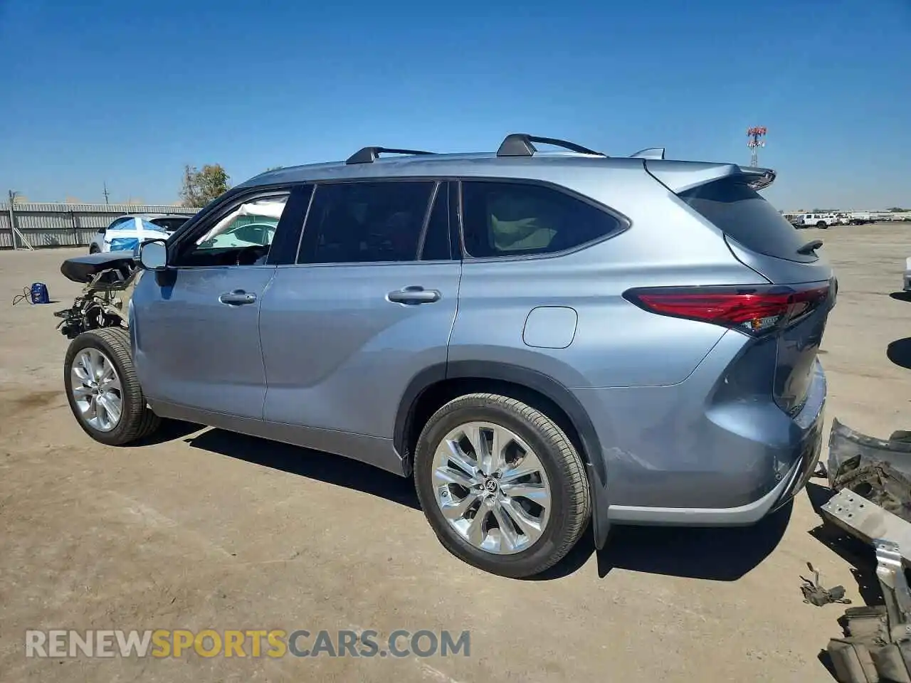 2 Photograph of a damaged car 5TDDZRBH0MS062354 TOYOTA HIGHLANDER 2021