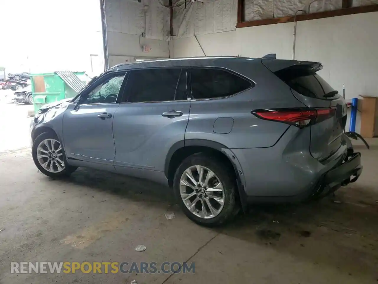 2 Photograph of a damaged car 5TDDZRBH0MS128305 TOYOTA HIGHLANDER 2021
