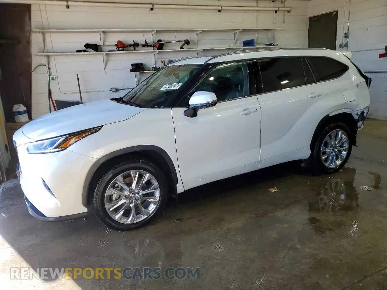 1 Photograph of a damaged car 5TDDZRBH1MS065618 TOYOTA HIGHLANDER 2021