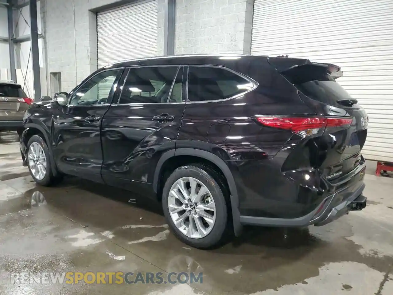 2 Photograph of a damaged car 5TDDZRBH1MS106488 TOYOTA HIGHLANDER 2021