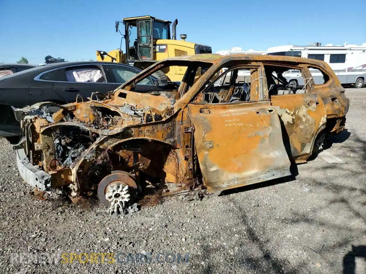 1 Photograph of a damaged car 5TDDZRBH6MS081295 TOYOTA HIGHLANDER 2021