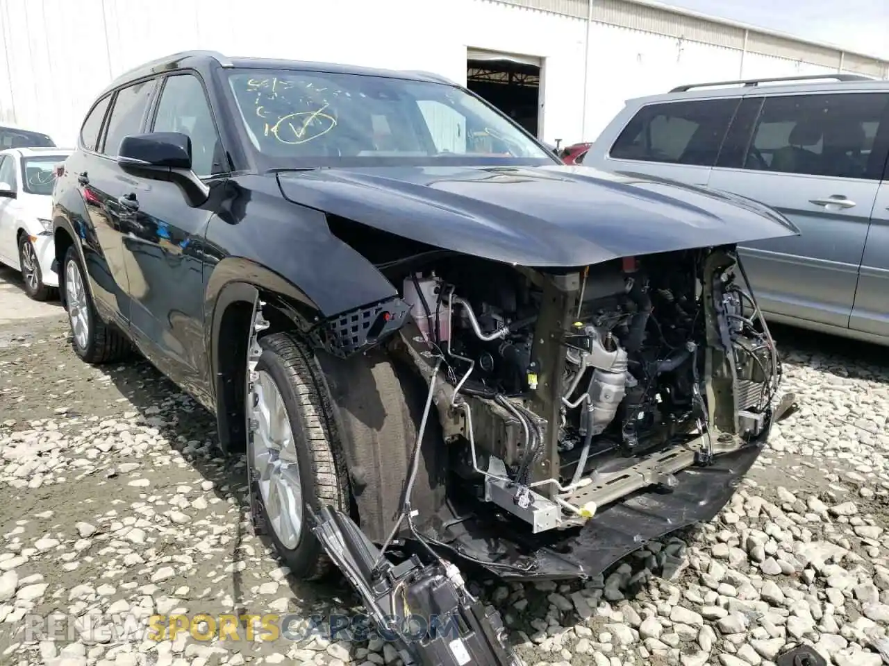 1 Photograph of a damaged car 5TDDZRBH6MS083810 TOYOTA HIGHLANDER 2021
