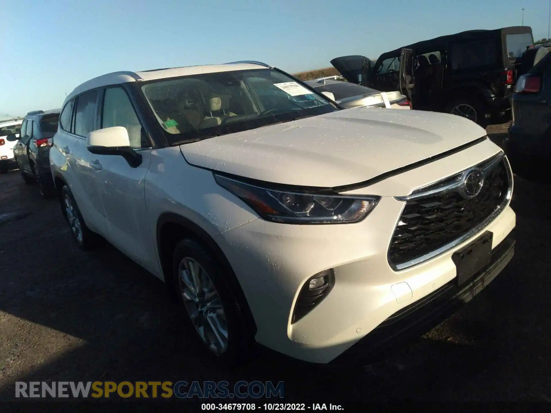 1 Photograph of a damaged car 5TDDZRBH6MS526764 TOYOTA HIGHLANDER 2021