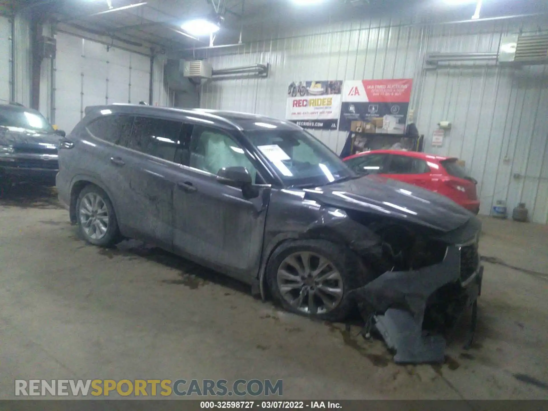 1 Photograph of a damaged car 5TDDZRBH8MS070704 TOYOTA HIGHLANDER 2021